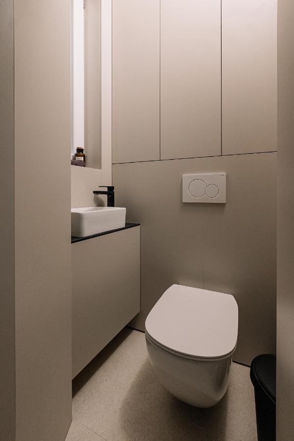 Cherry Apartment Bratislava Exterior photo