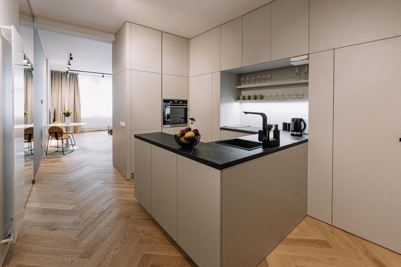 Cherry Apartment Bratislava Exterior photo